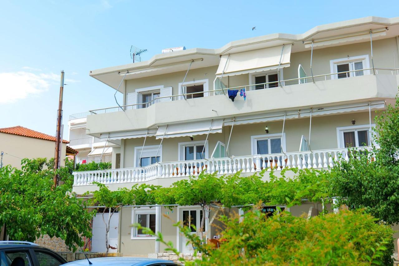 Villa Gjika Qeparo Bagian luar foto