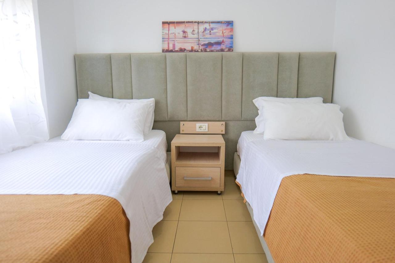Villa Gjika Qeparo Bagian luar foto