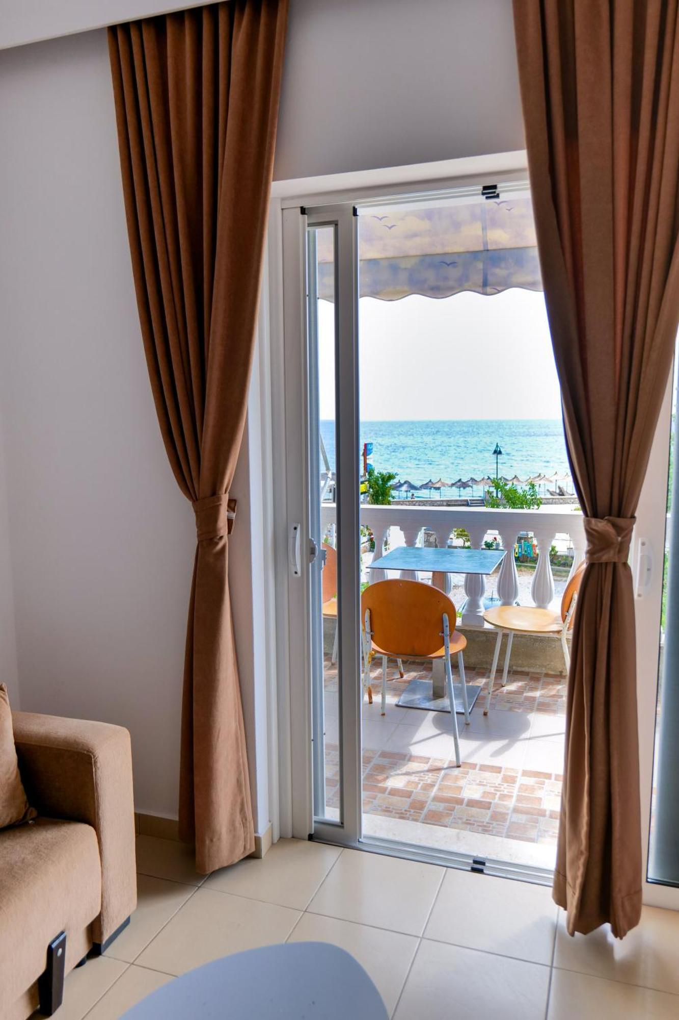 Villa Gjika Qeparo Bagian luar foto